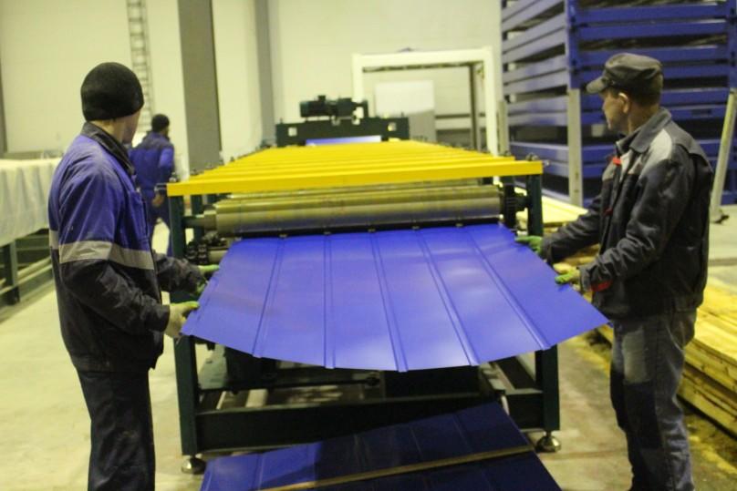 Процесс изготовления профильного листа для стеновых панелей блоков аналогов Containex.