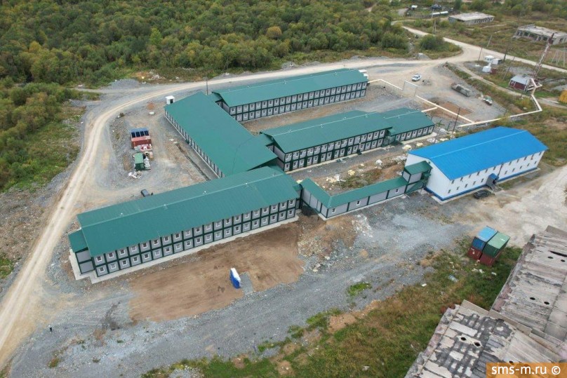 Общежитие присоединено галереей