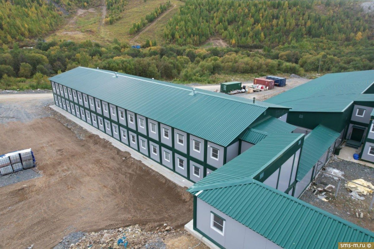 Модульное здание и часть галереи