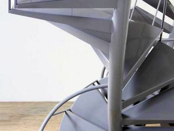 Фото Винтовая лестница