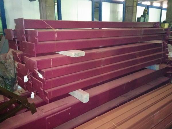 Фото Опорные колонны из профильной трубы