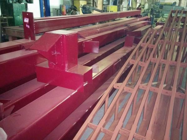 Фото Колонны и фермы в нашем цеху металлоконструкций