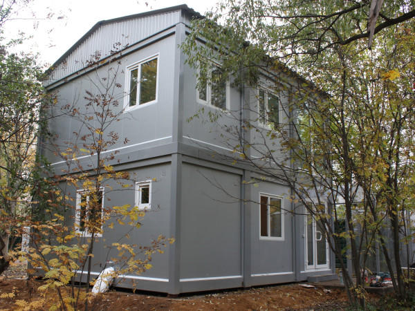 Фото Двухэтажное офисное здание