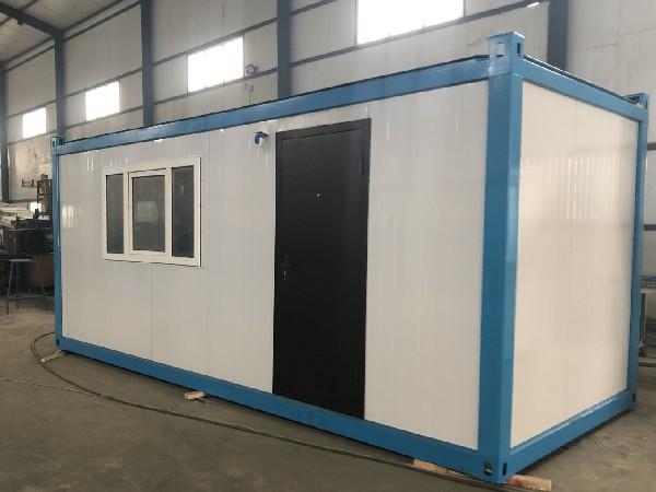 Фото Блок контейнер из сэндвич панелей