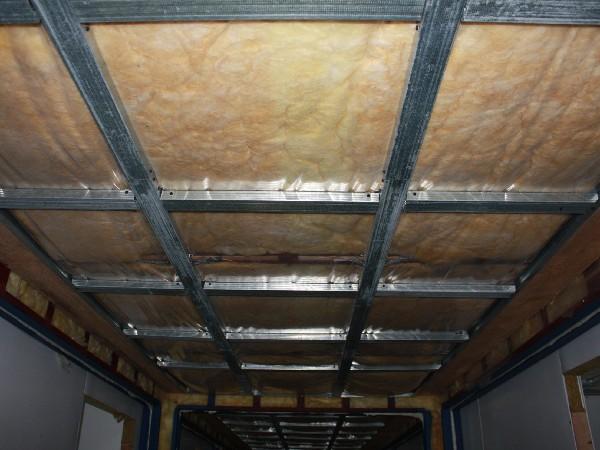 Фото Утепление потолка коридора