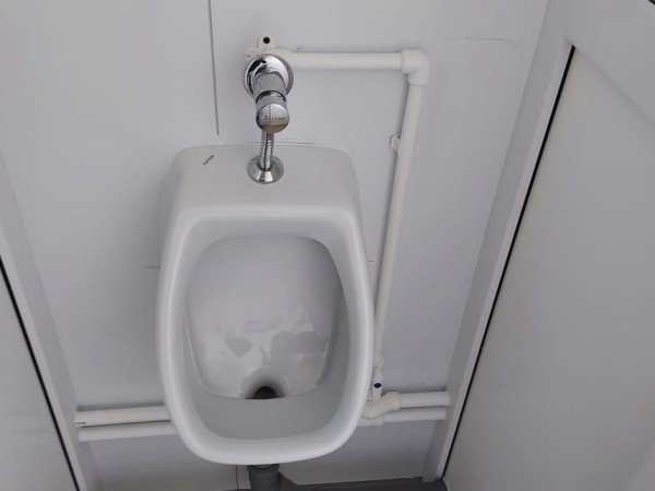 Фото Типовой писуар туалетного модуля