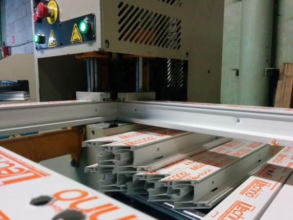 Фото Работа на сварочном станке