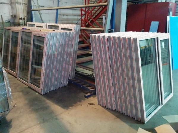 Фото Окна для стандартных блоков 1160х1160 мм