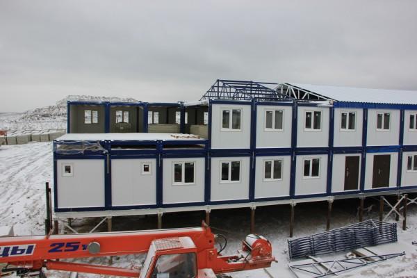 Фото Монтаж общежития из сборно-разборных модулей