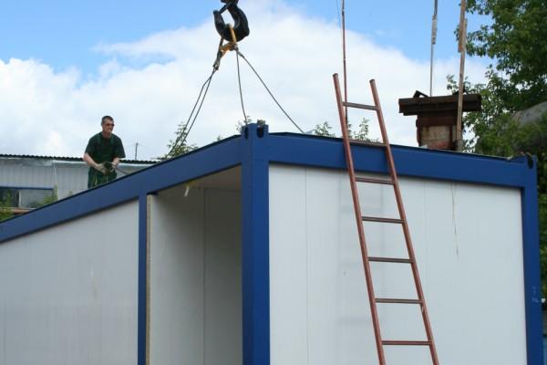 Фото Подготовка к разгрузке блок-модуля